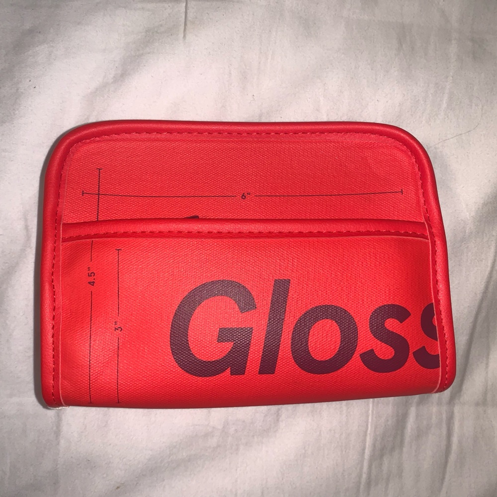 EXCLUSIVE RED GLOSSIER MINI BEAUTY BAG